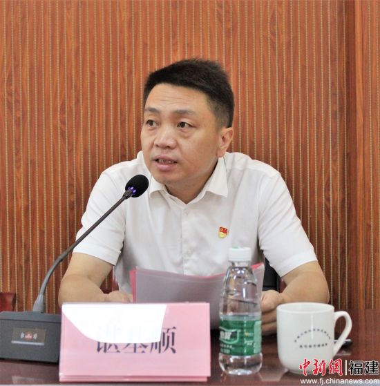 蕉城區文體和旅游局局長諶基順講話。林榕生 攝