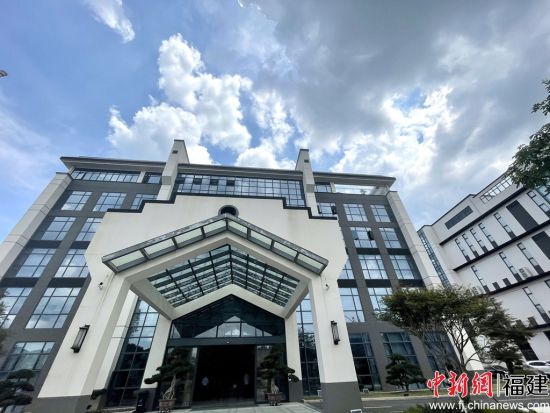 福建時珍堂藥業有限公司。呂巧琴 攝