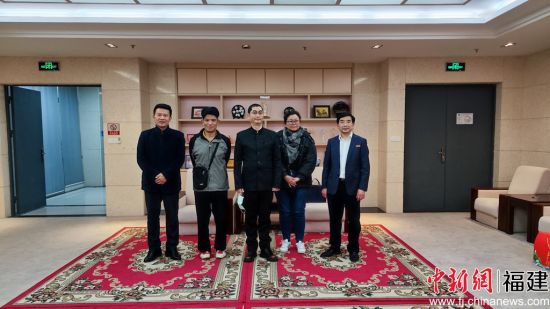 走訪慰問臺胞臺企。劉晗 供圖